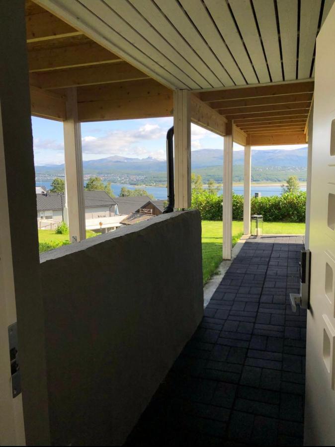 Ferienwohnung Moderne Og Trivelig Leilighet, Med Unik Utsikt Tromsø Exterior foto