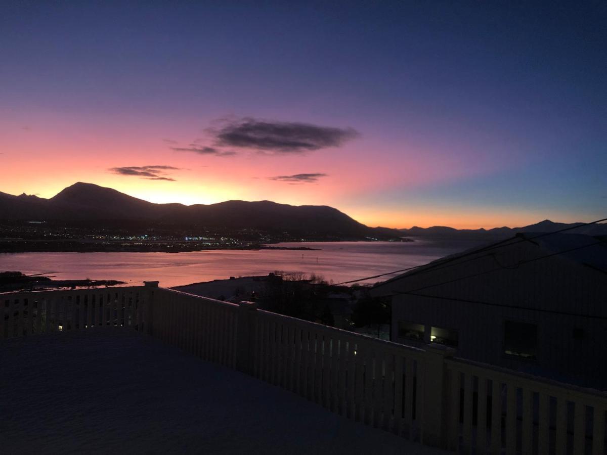 Ferienwohnung Moderne Og Trivelig Leilighet, Med Unik Utsikt Tromsø Exterior foto